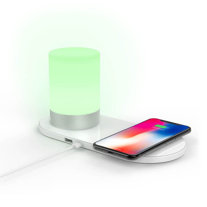 лампы RGB с радиозарядной станцией (для телефонов iPhone или Android)